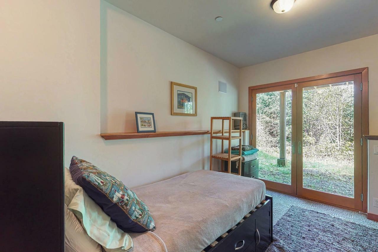 Villa Woodland Hideaway In The Hills Lake Stevens Esterno foto